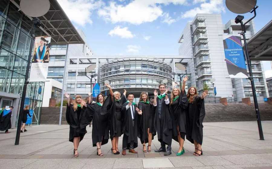 Tại sao nên theo học  Glasgow Caledonian University