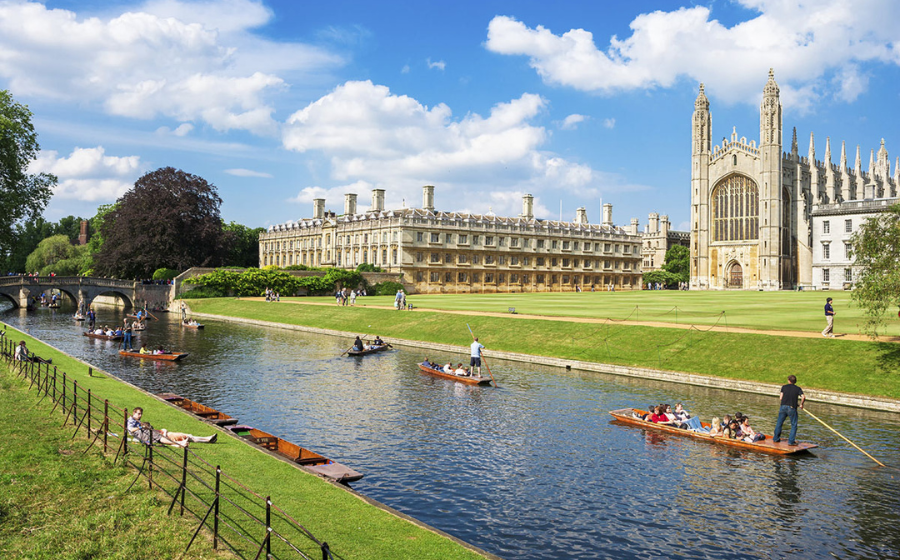 Yêu Cầu Đầu Vào khi đăng ký học Luật Cambridge