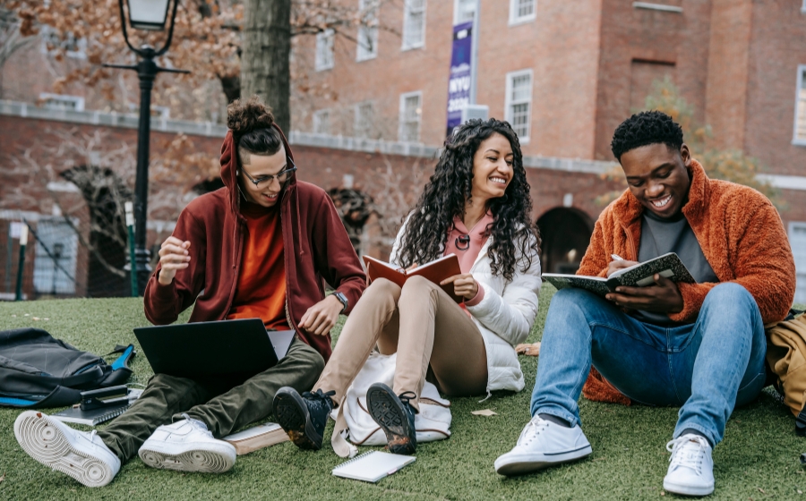 Cựu sinh viên nổi bật đại học University of Canterbury