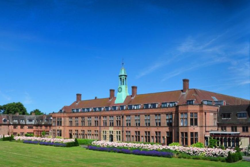 Đại học Liverpool Hope University | Tổng quan, học bổng và học phí mới nhất 2024