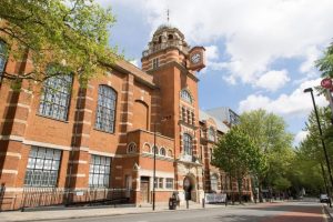 Đại học City University of London | Tổng quan, học bổng và học phí mới nhất 2024